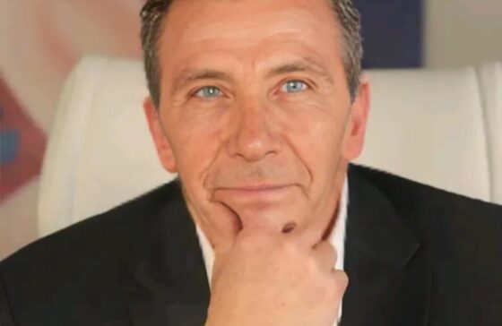 Davide T. Kevlin Davide T. Kevlin